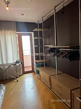 Satılır 5 otaqlı yeni tikili 245 m²