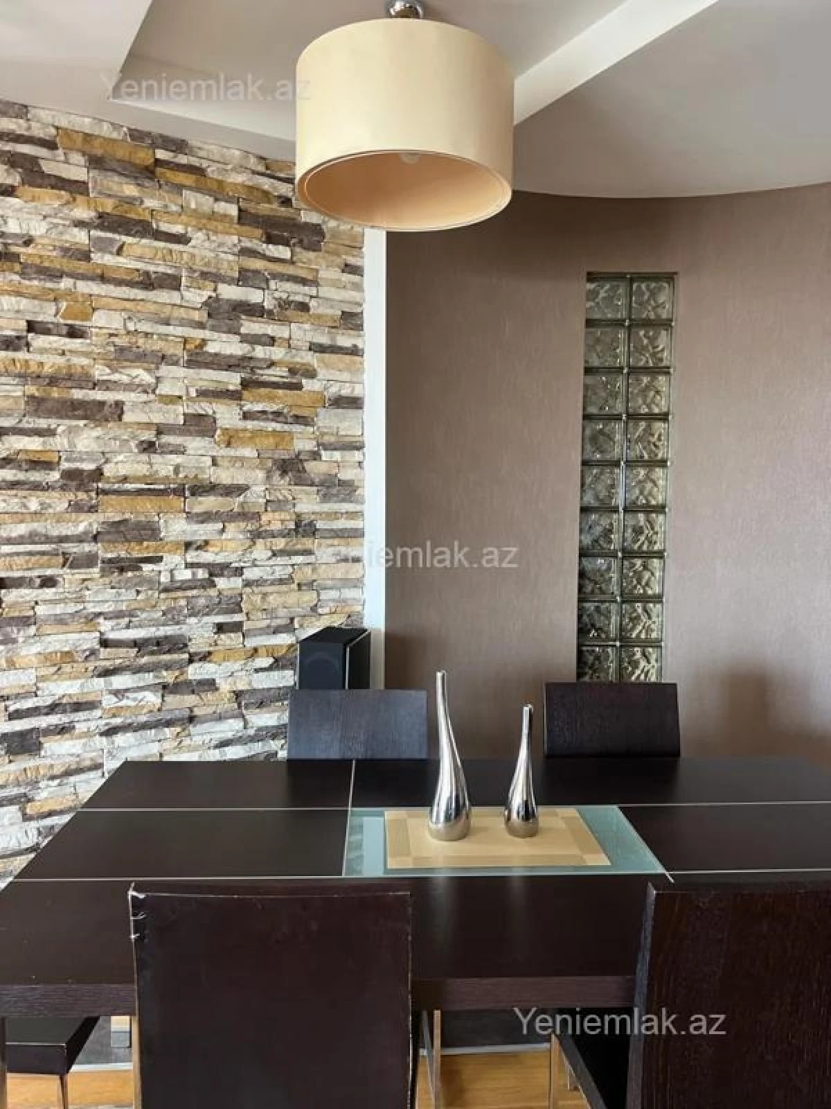 Satılır 5 otaqlı yeni tikili 245 m²