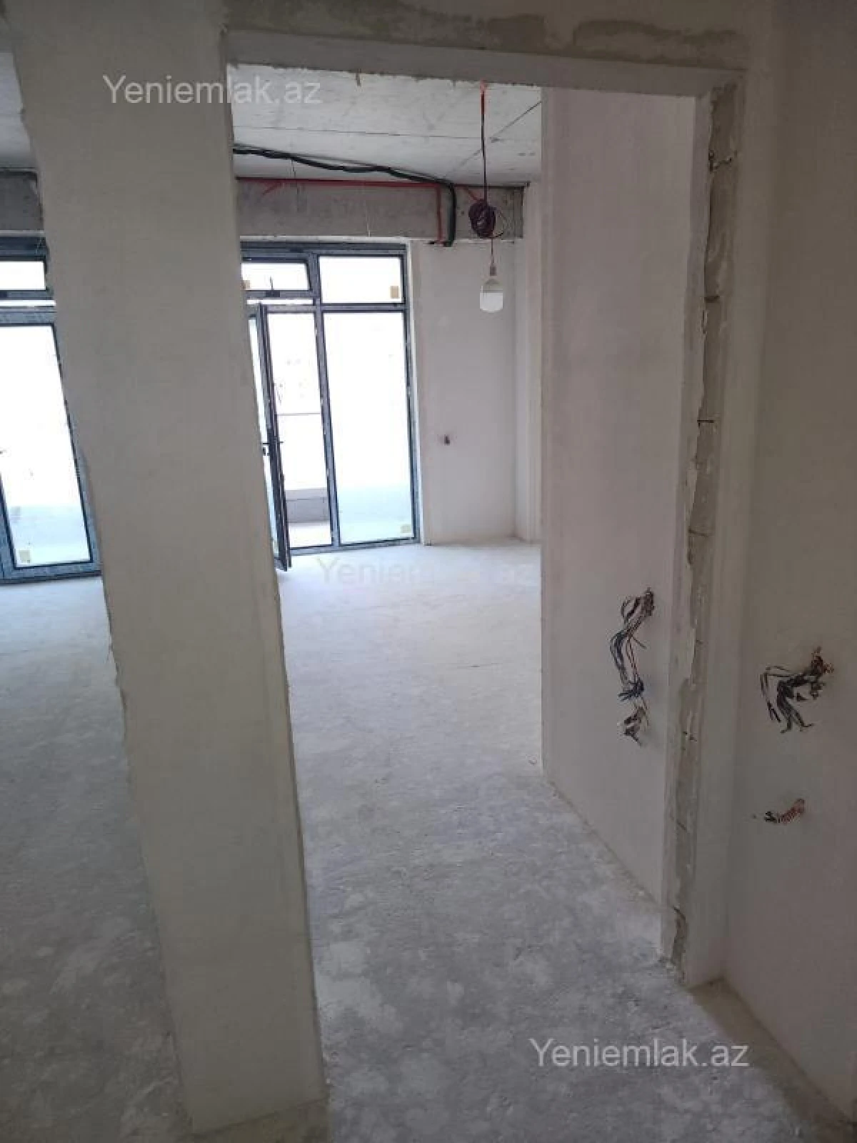 Satılır 3 otaqlı yeni tikili 148 m²