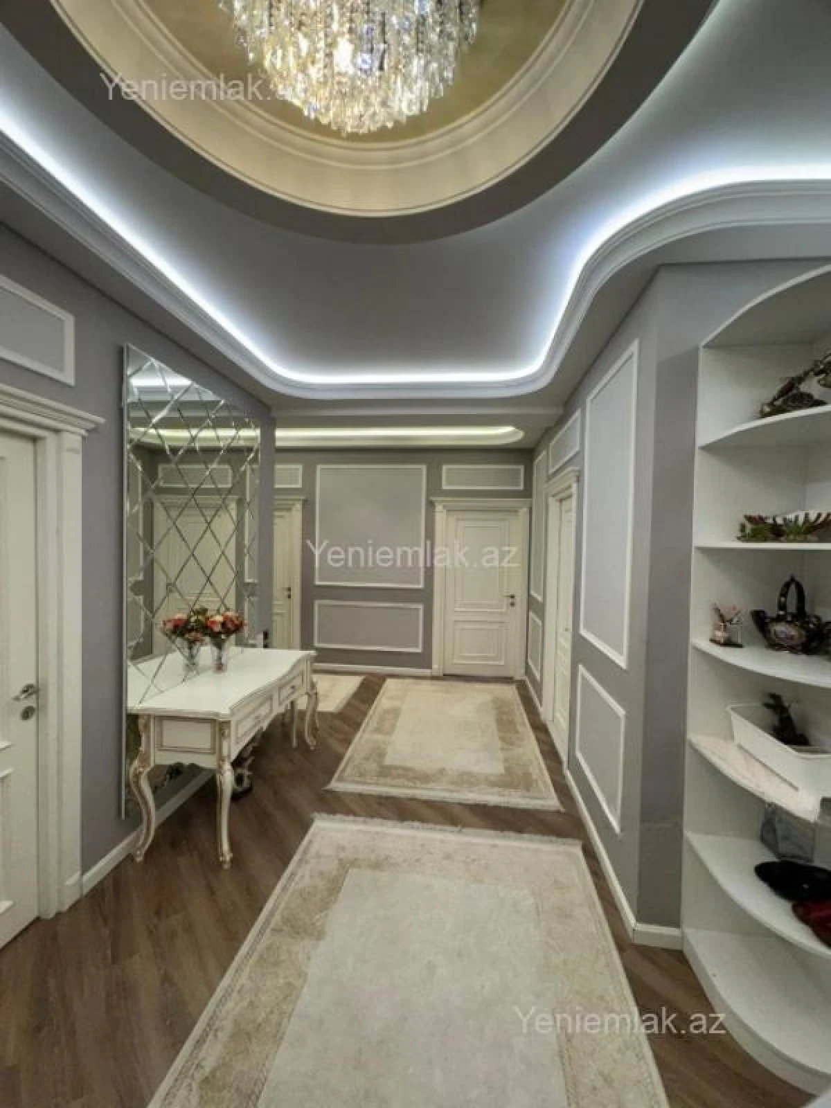 Satılır 4 otaqlı yeni tikili 181 m²