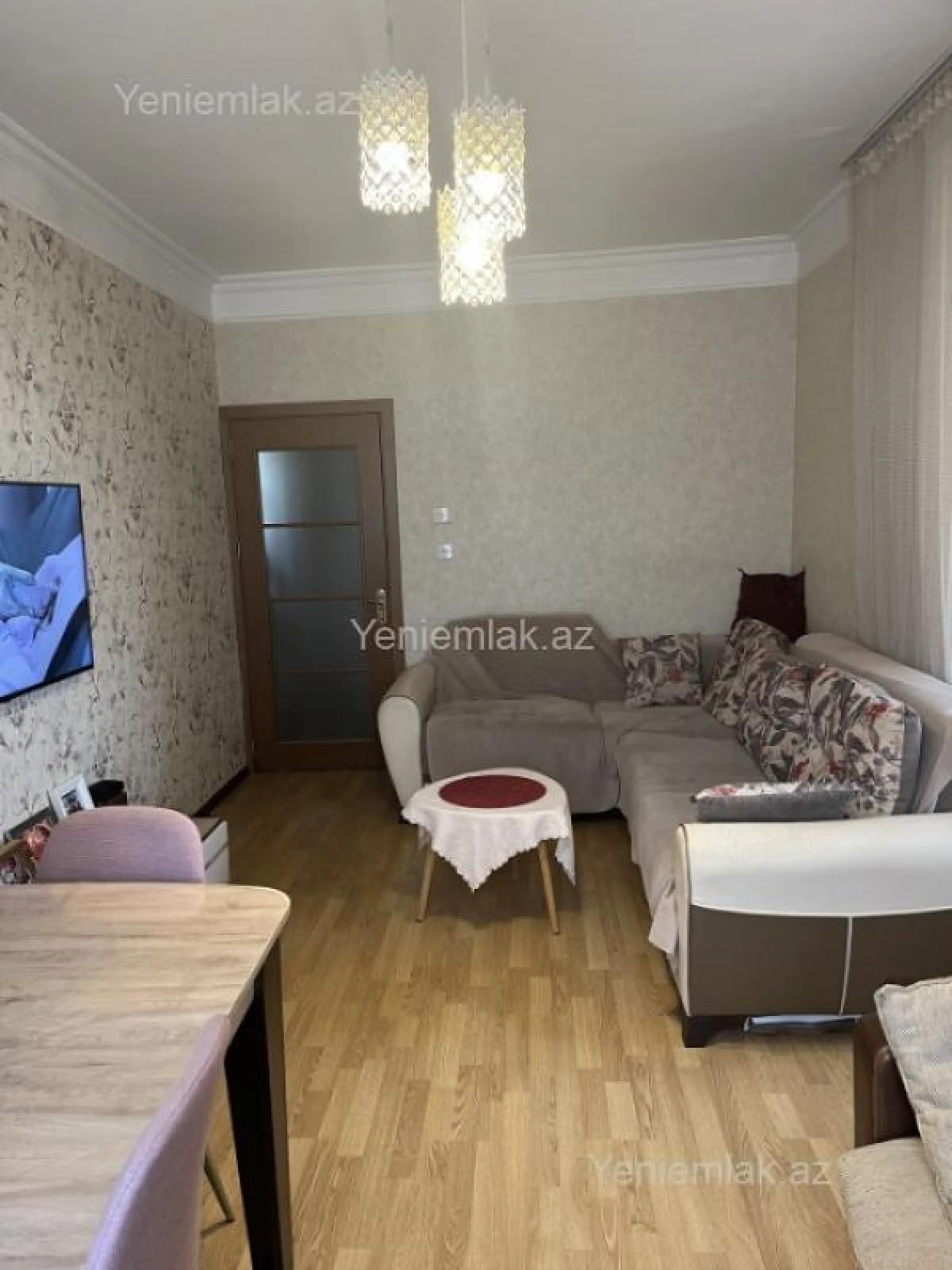Satılır 2 otaqlı köhnə tikili 65 m²