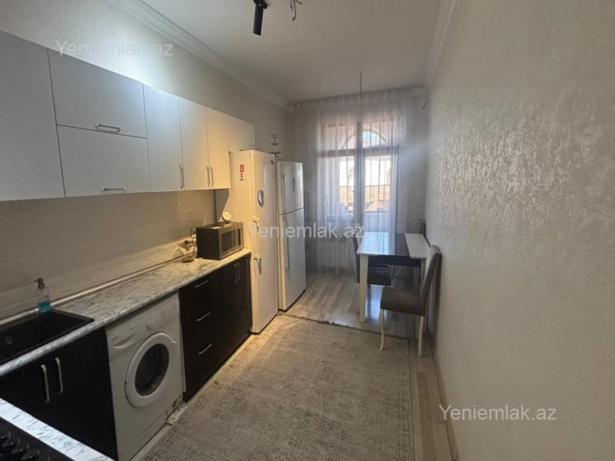 Satılır 2 otaqlı yeni tikili 77 m²
