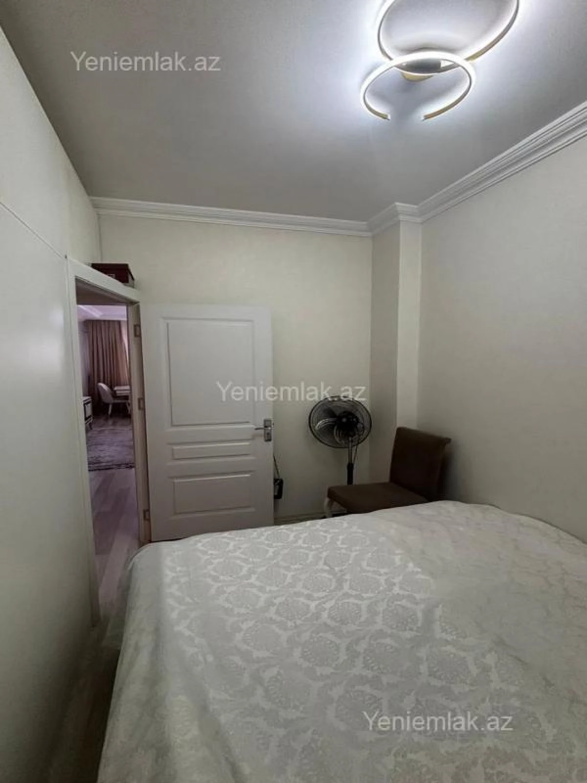 Satılır 2 otaqlı yeni tikili 77 m²