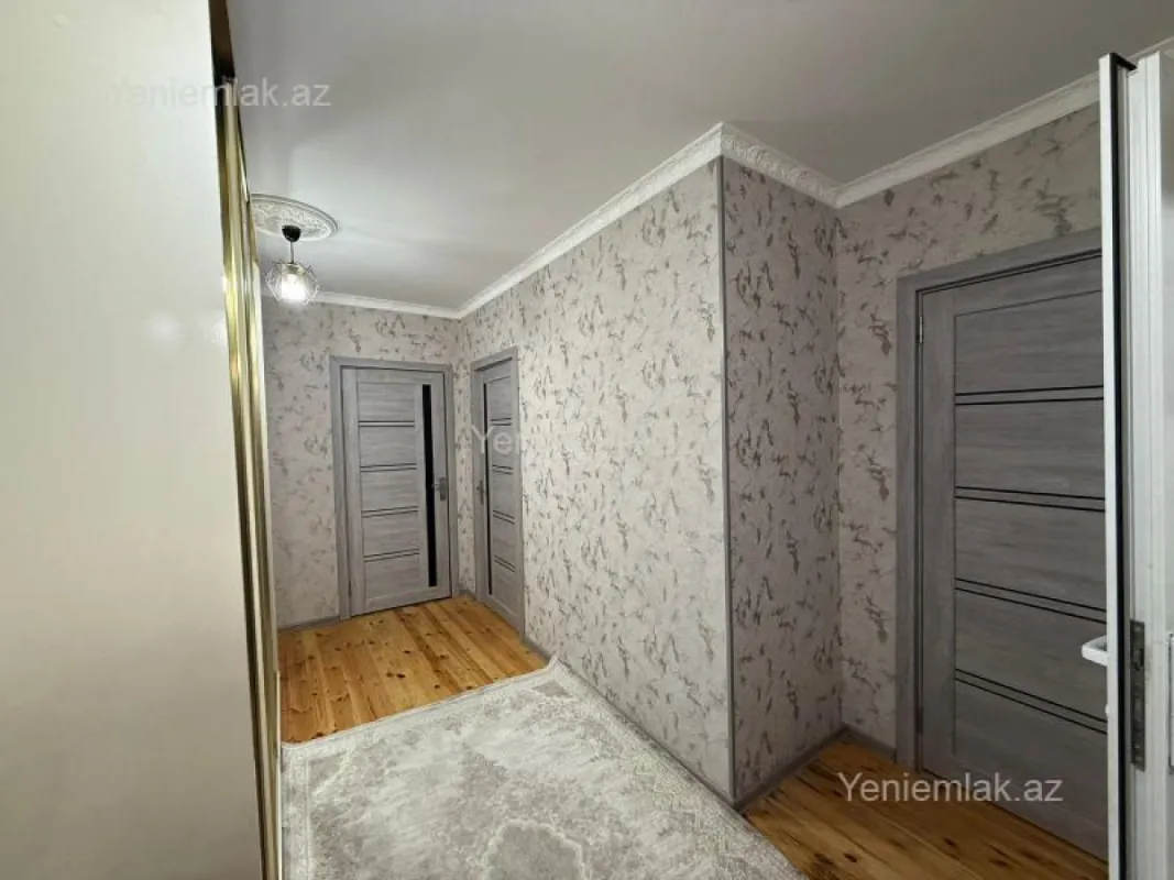 Satılır 2 otaqlı həyət evi 60 m²