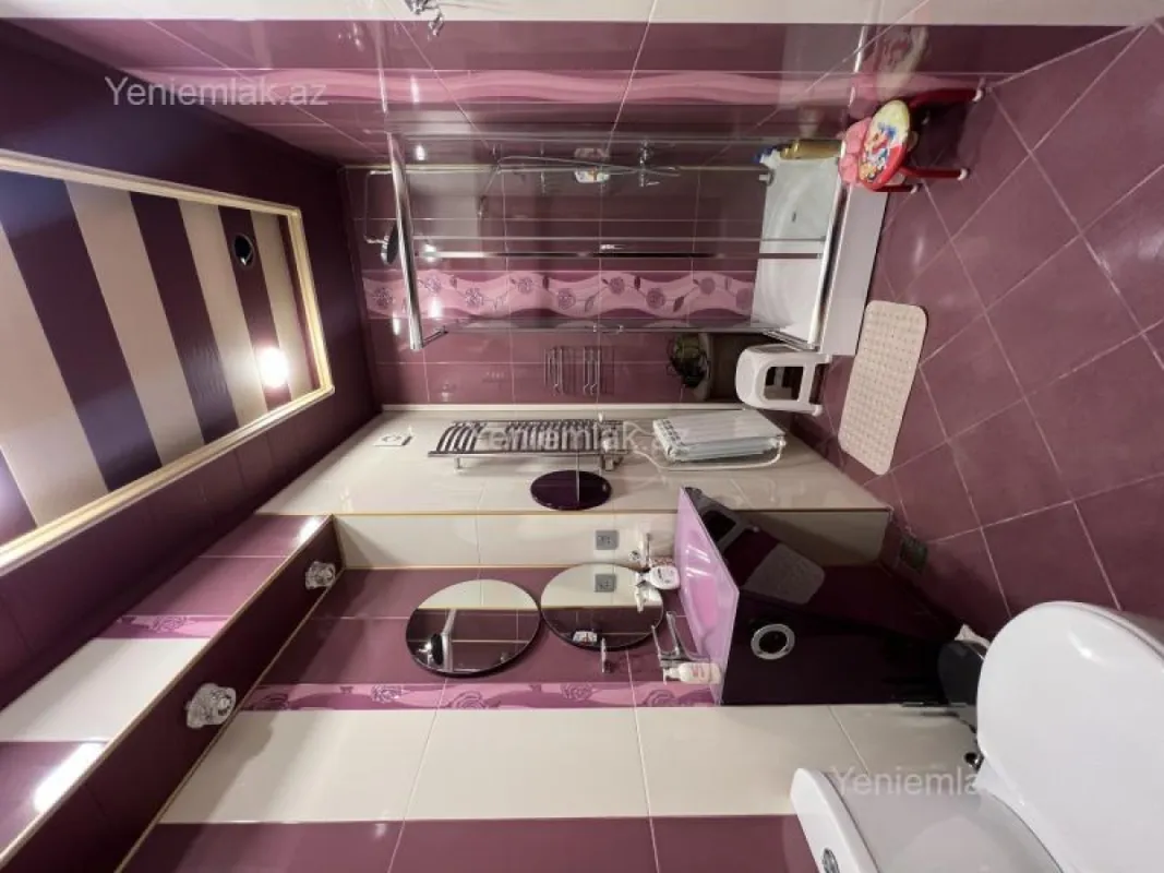 Satılır 4 otaqlı yeni tikili 223 m²