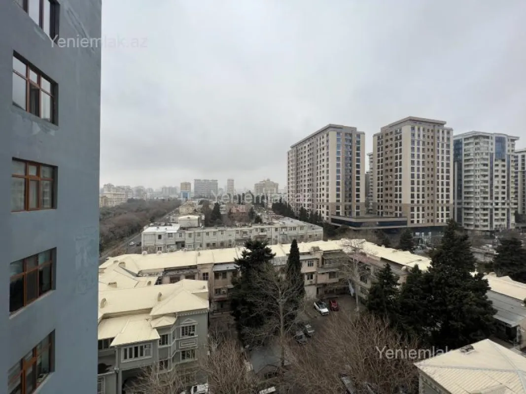 Satılır 4 otaqlı yeni tikili 223 m²