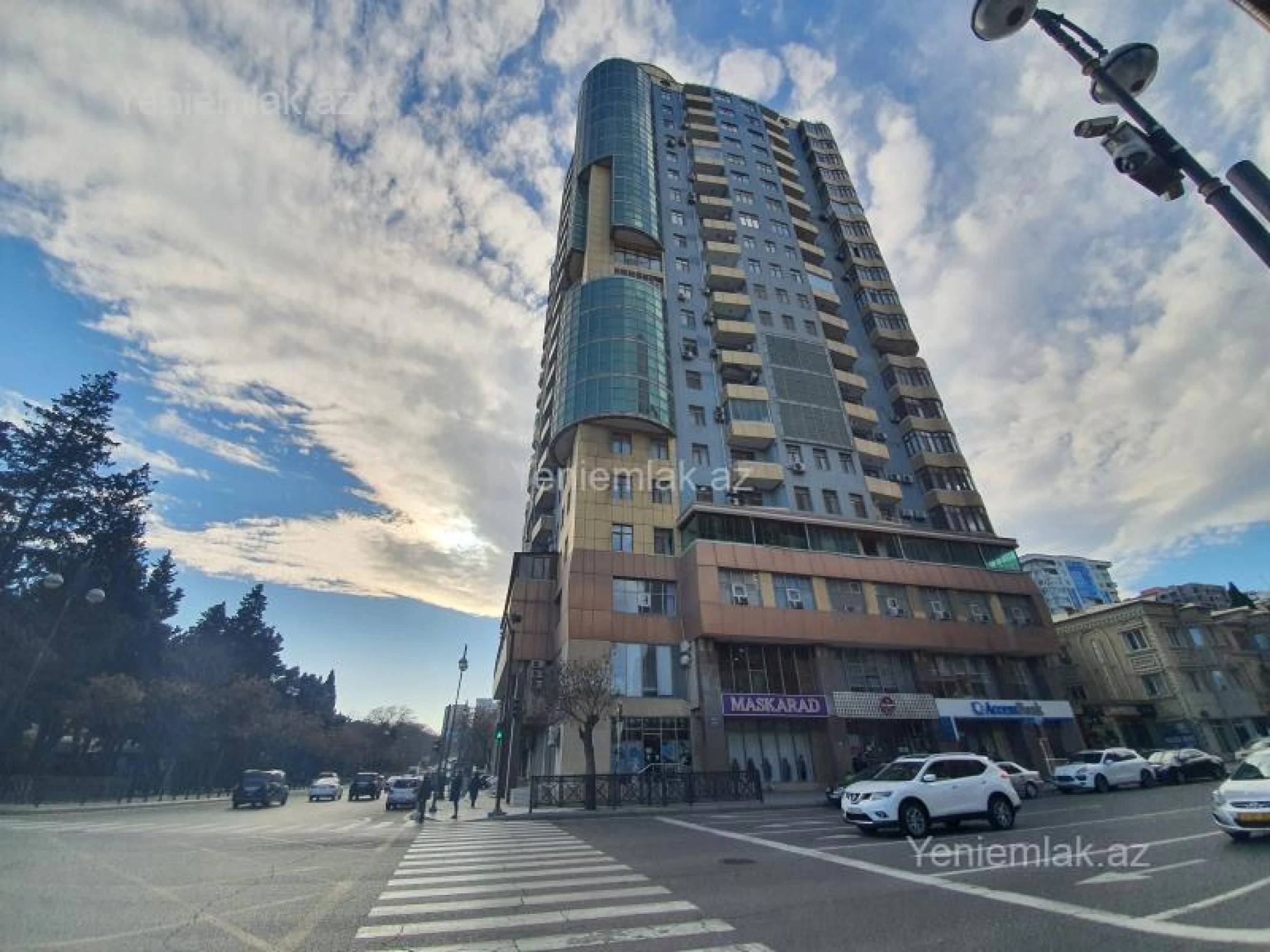 Satılır 4 otaqlı yeni tikili 223 m²