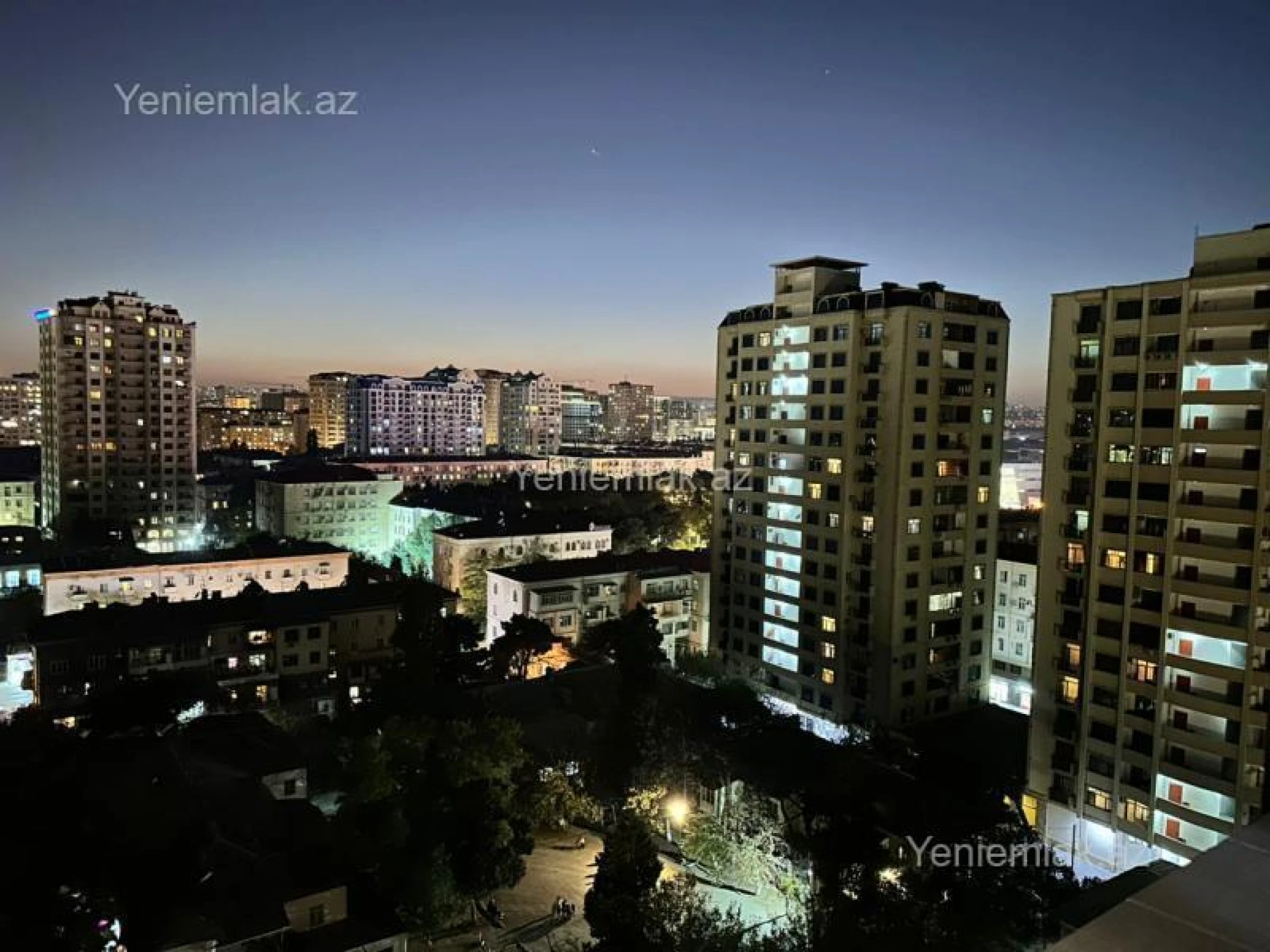 Satılır 3 otaqlı yeni tikili 130 m²