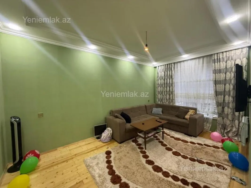 Satılır 3 otaqlı həyət evi 100 m²