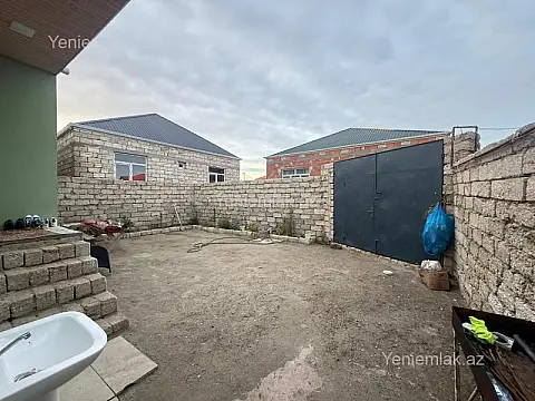 Satılır 3 otaqlı həyət evi 100 m²
