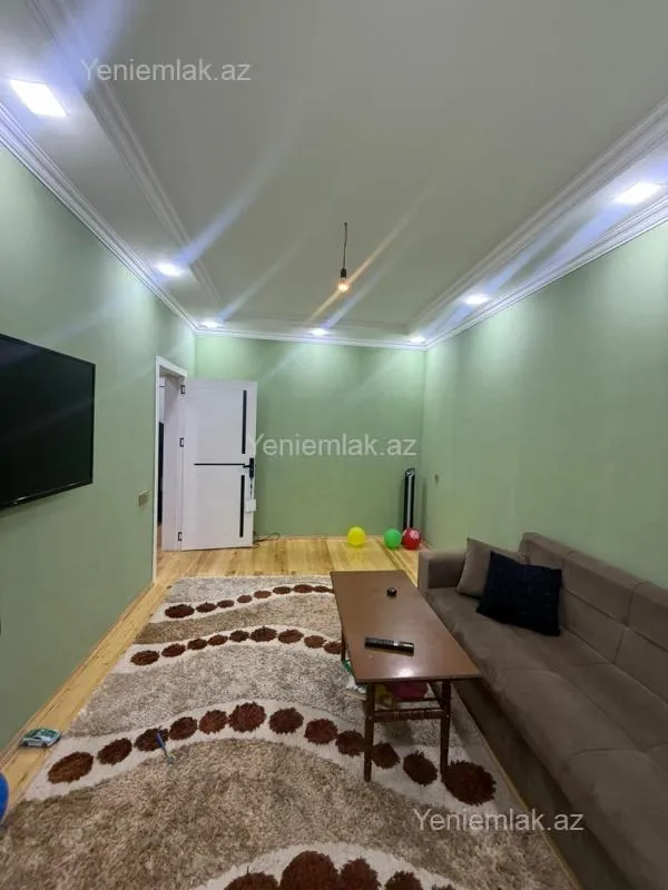 Satılır 3 otaqlı həyət evi 100 m²