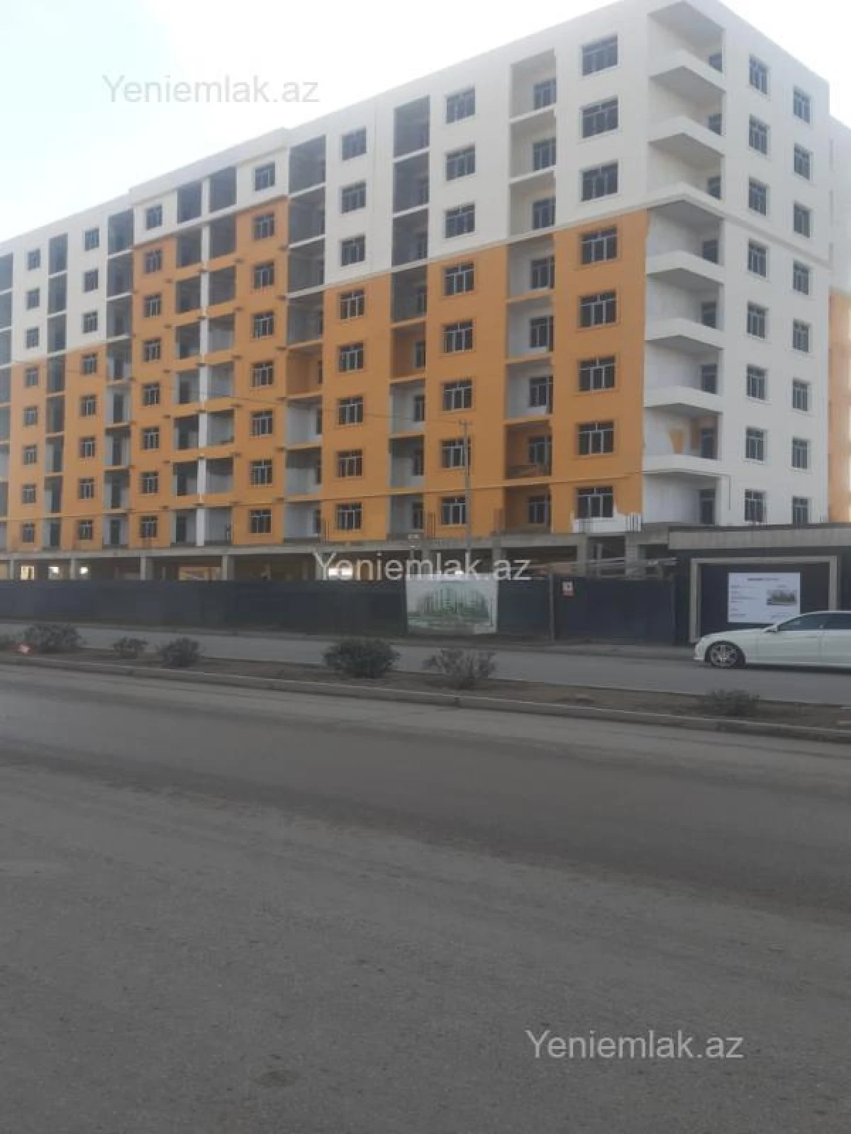 Satılır 3 otaqlı yeni tikili 1053 m²