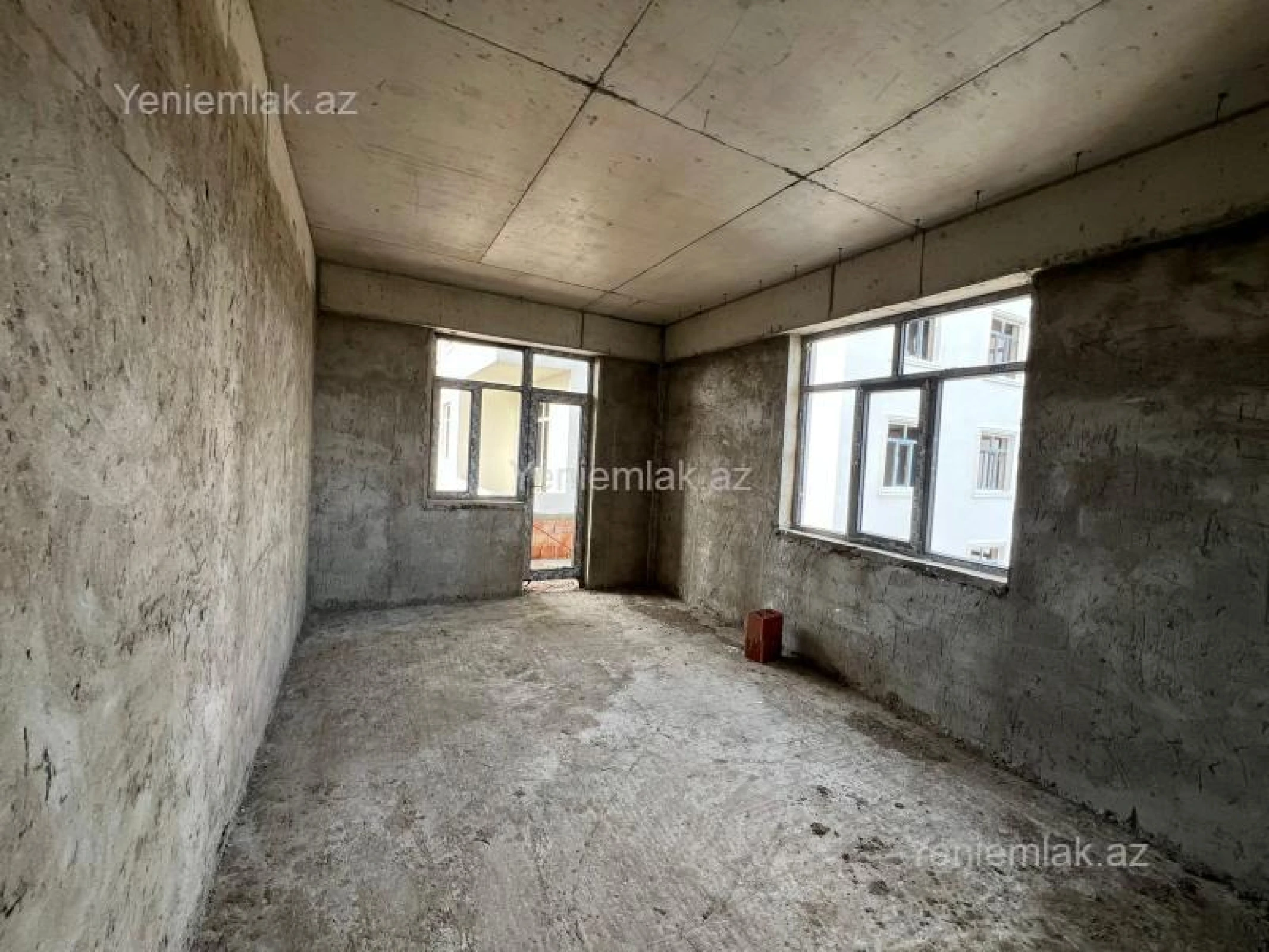 Satılır 3 otaqlı yeni tikili 1053 m²