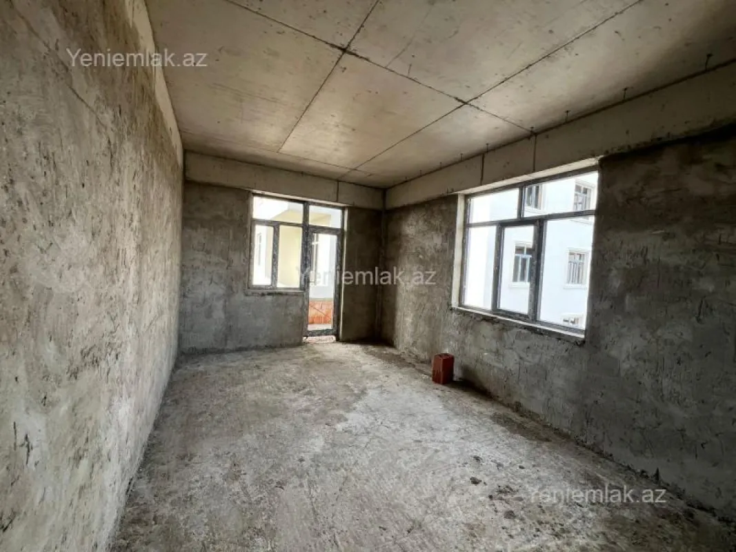 Satılır 3 otaqlı yeni tikili 1053 m²