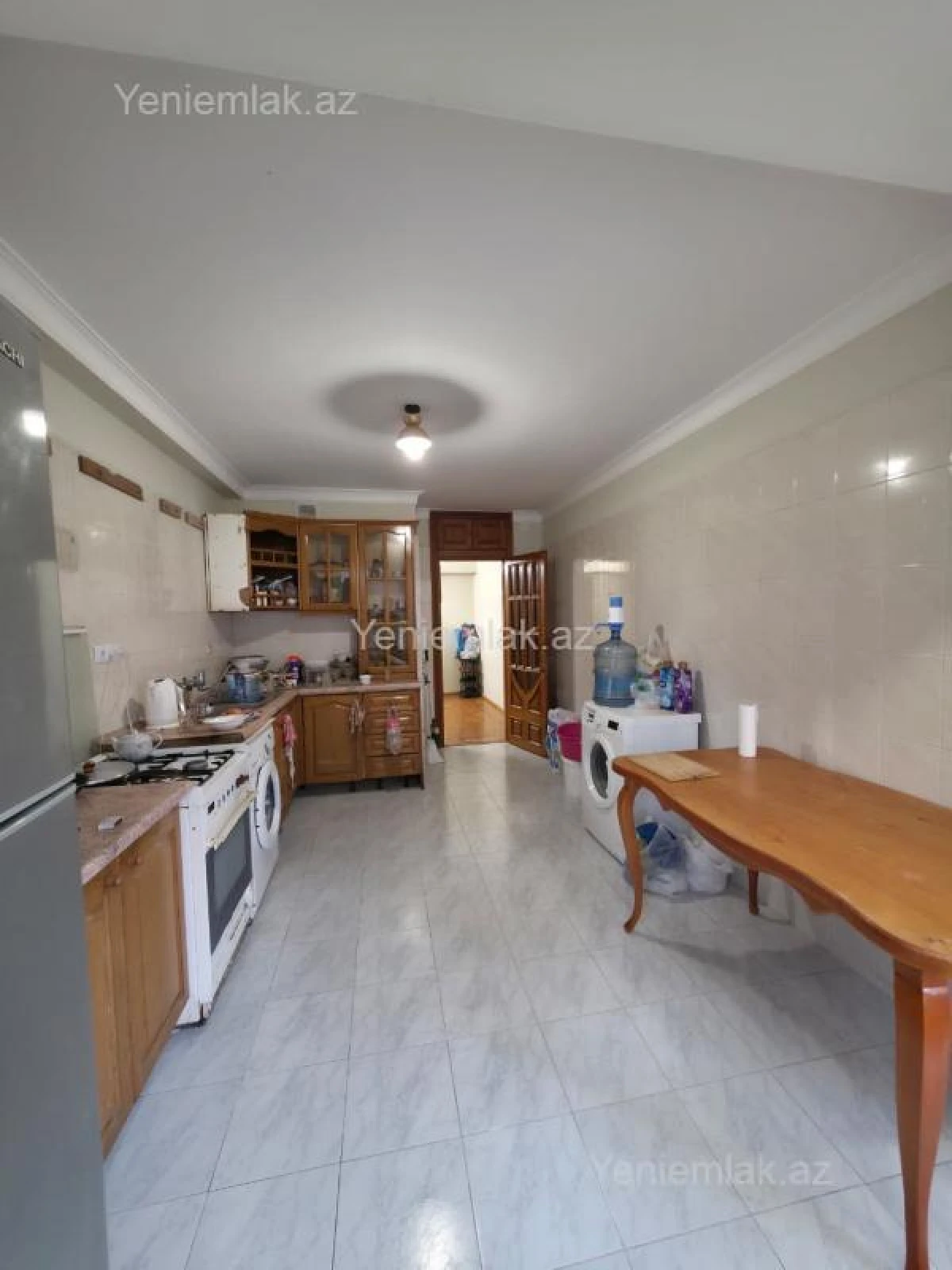 Satılır 3 otaqlı köhnə tikili 115 m²