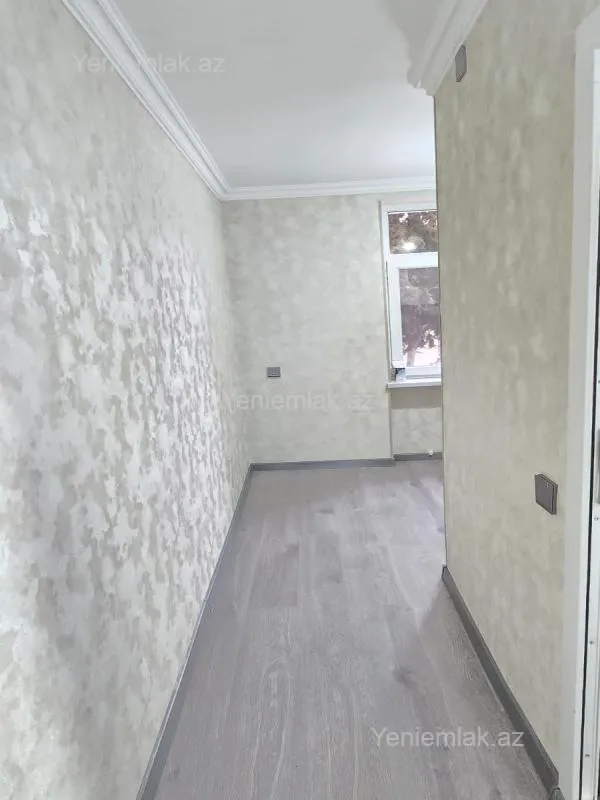 Satılır 1 otaqlı köhnə tikili 30 m²