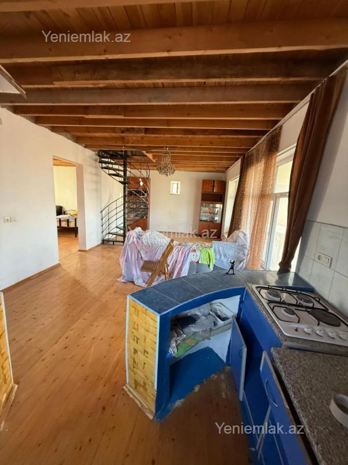 Satılır 5 otaqlı həyət evi 100 m²