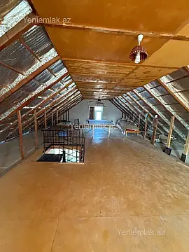 Satılır 5 otaqlı həyət evi 100 m²