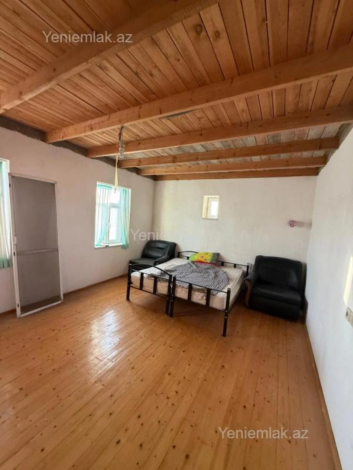 Satılır 5 otaqlı həyət evi 100 m²