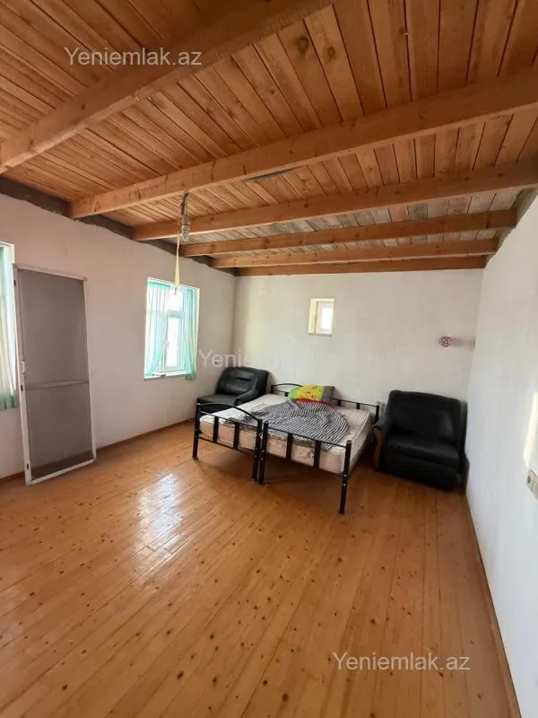Satılır 5 otaqlı həyət evi 100 m²