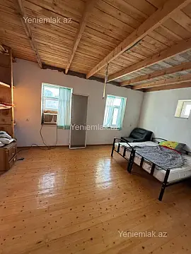 Satılır 5 otaqlı həyət evi 100 m²