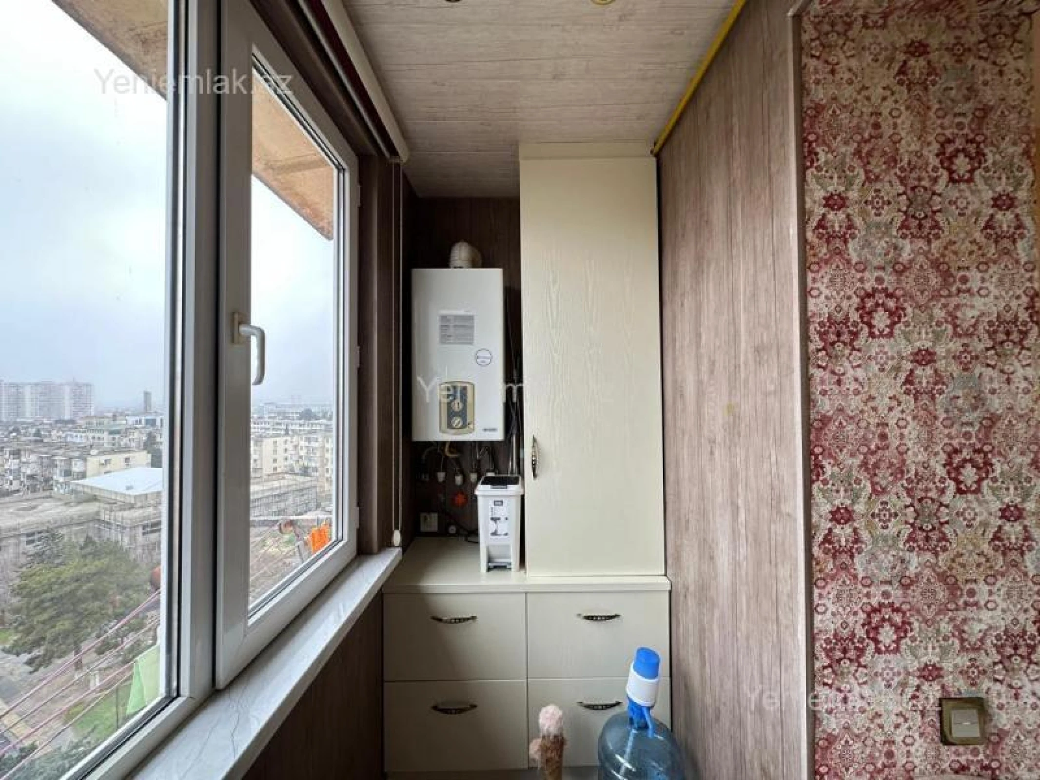 Satılır 3 otaqlı köhnə tikili 80 m²