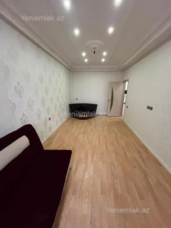 Satılır 3 otaqlı yeni tikili 68 m²