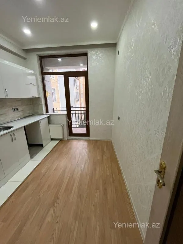 Satılır 3 otaqlı yeni tikili 68 m²
