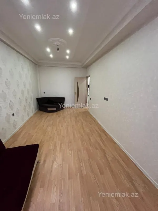 Satılır 3 otaqlı yeni tikili 68 m²