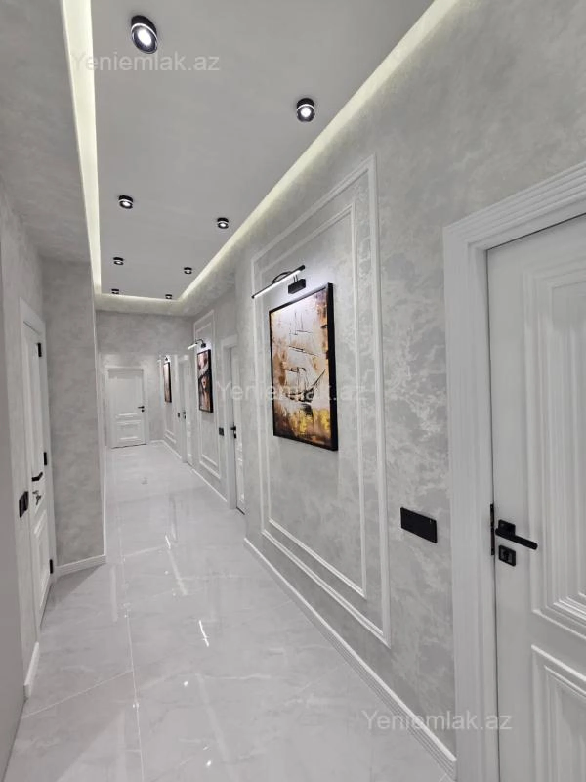 Satılır 3 otaqlı yeni tikili 105 m²