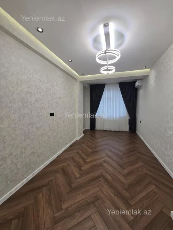 Satılır 3 otaqlı yeni tikili 105 m²
