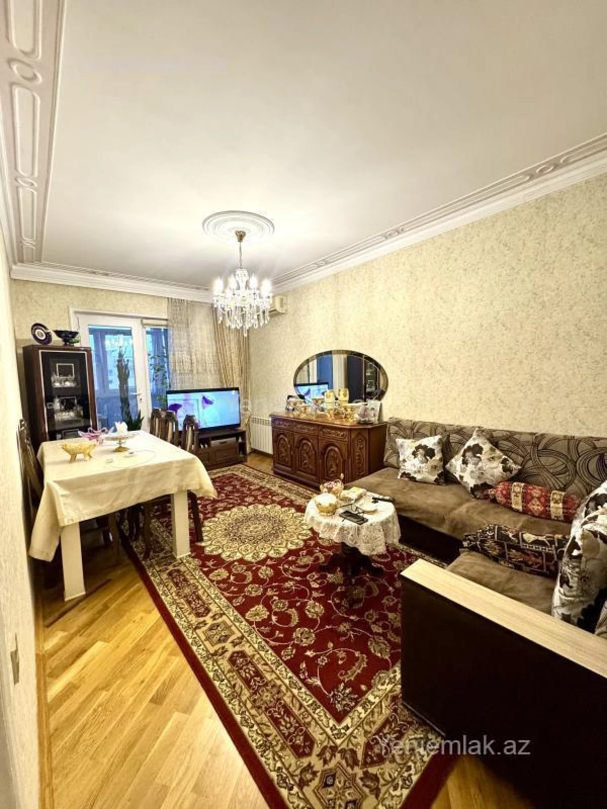 Satılır 3 otaqlı köhnə tikili 85 m²
