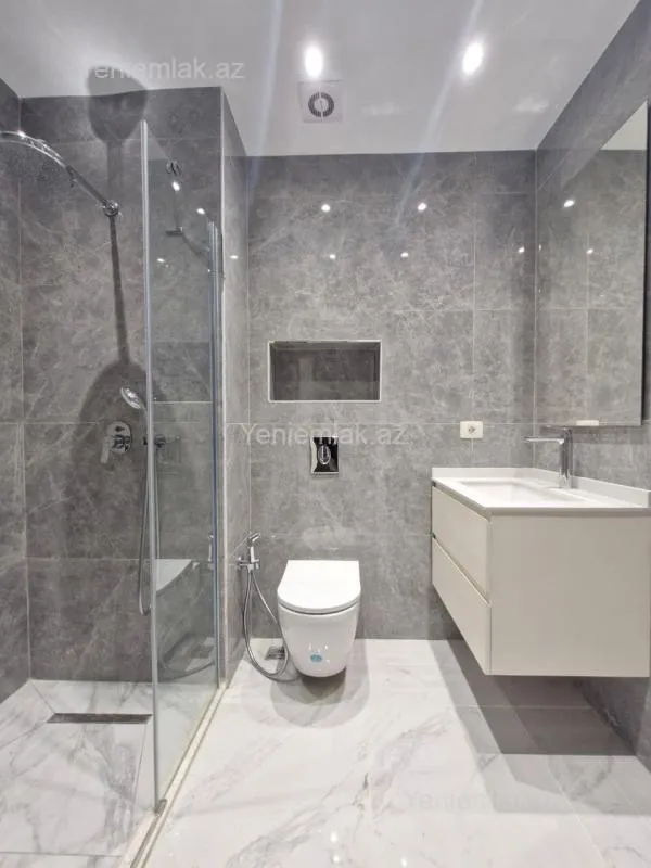 Satılır 2 otaqlı yeni tikili 59 m²