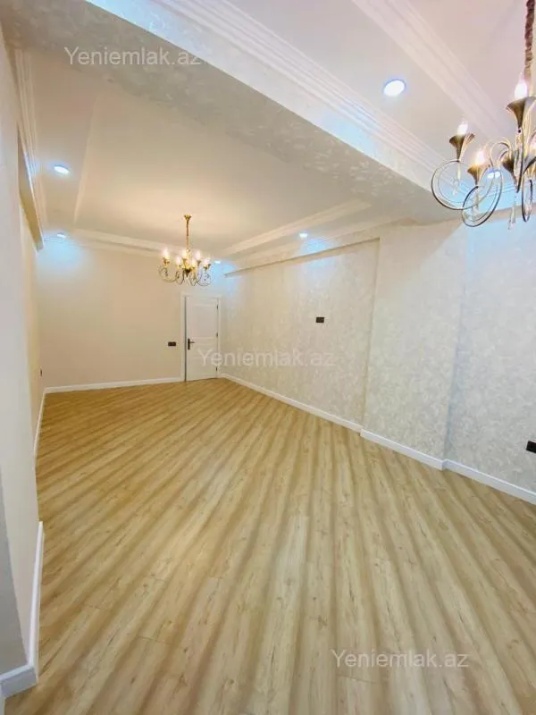 Satılır 2 otaqlı yeni tikili 130 m²