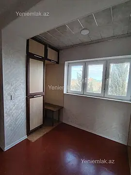 Satılır 1 otaqlı köhnə tikili 22 m²