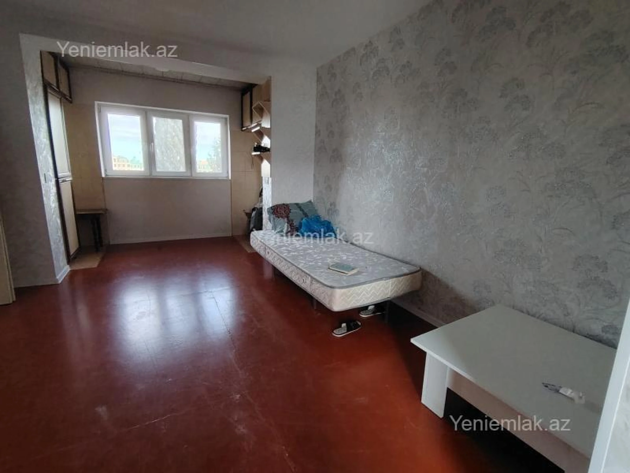 Satılır 1 otaqlı köhnə tikili 22 m²