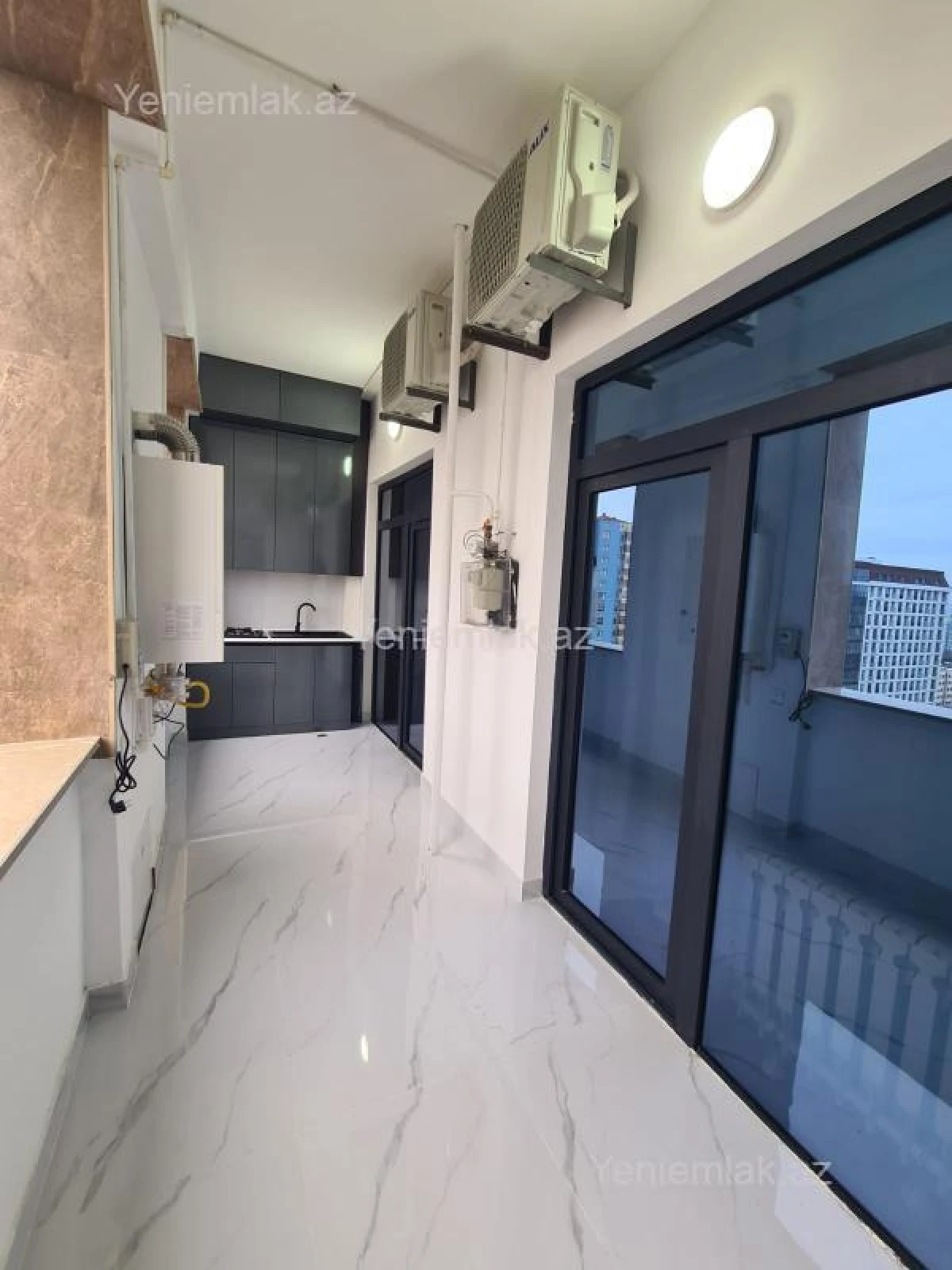 Satılır 3 otaqlı yeni tikili 100 m²