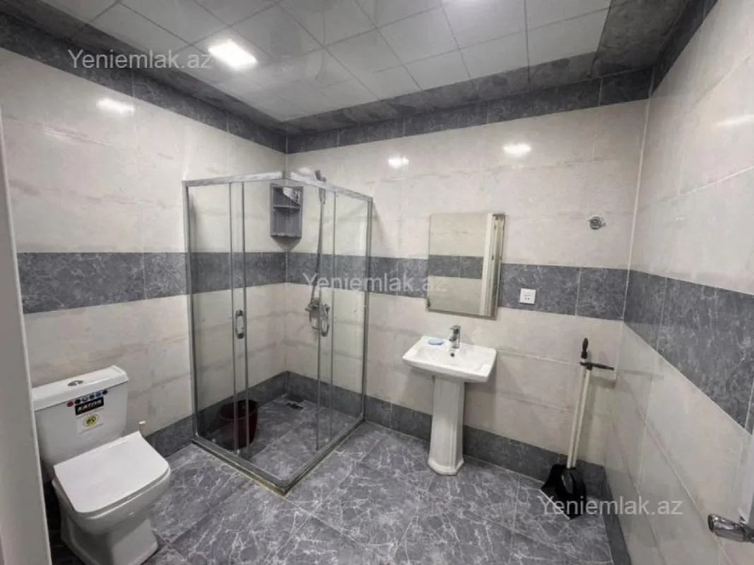 Satılır 3 otaqlı yeni tikili 100 m²