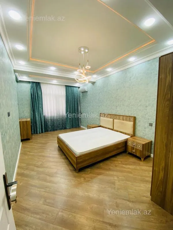 Satılır 2 otaqlı yeni tikili 100 m²