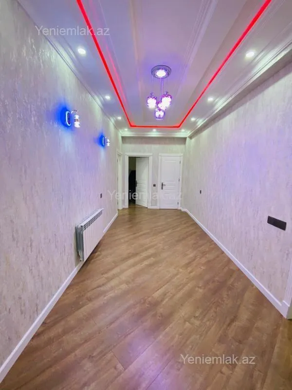 Satılır 2 otaqlı yeni tikili 100 m²