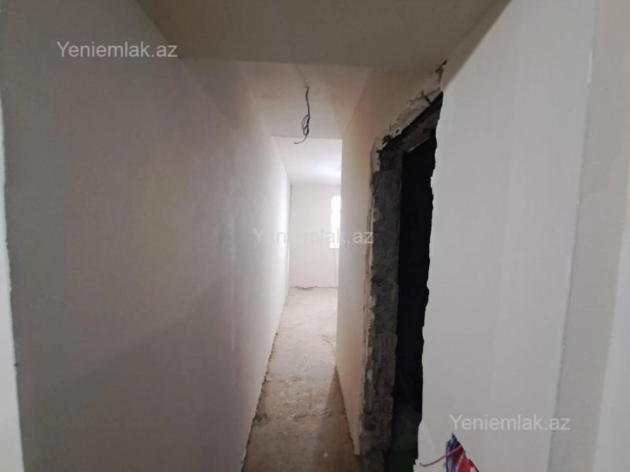 Satılır 5 otaqlı köhnə tikili 120 m²