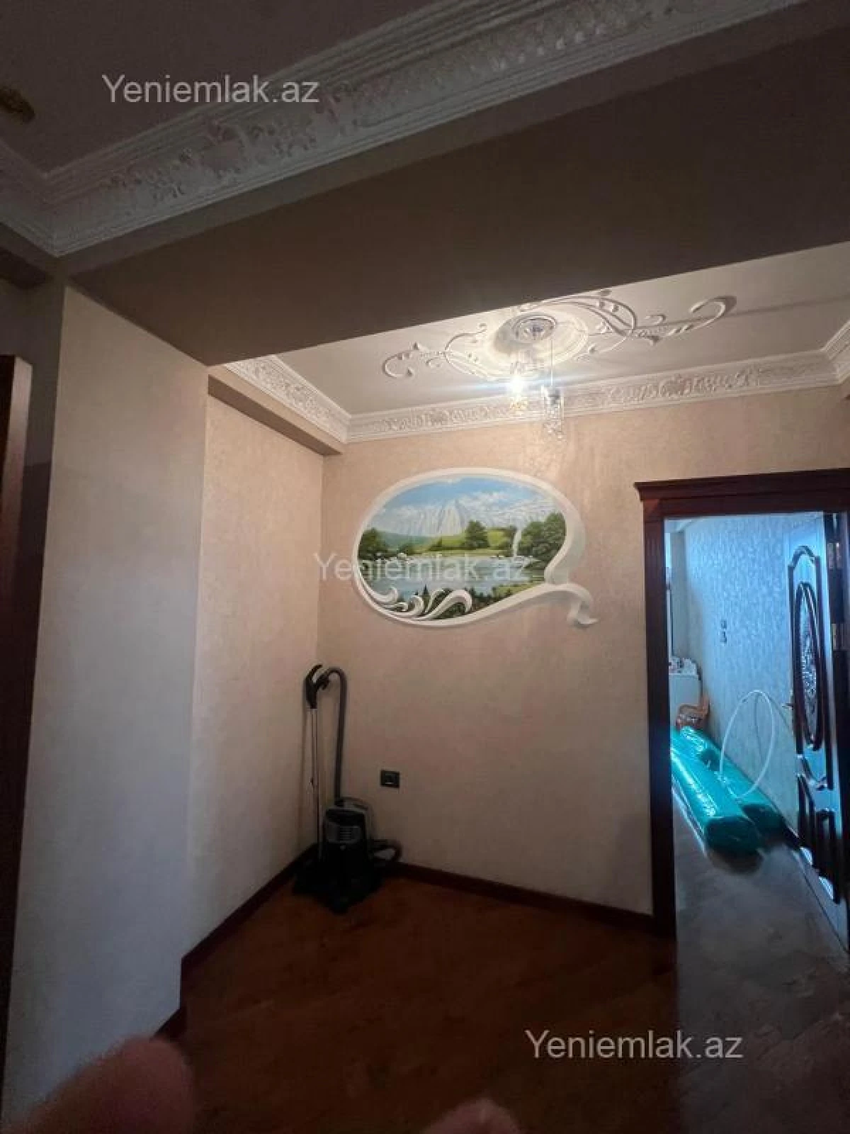 Satılır 3 otaqlı yeni tikili 160 m²