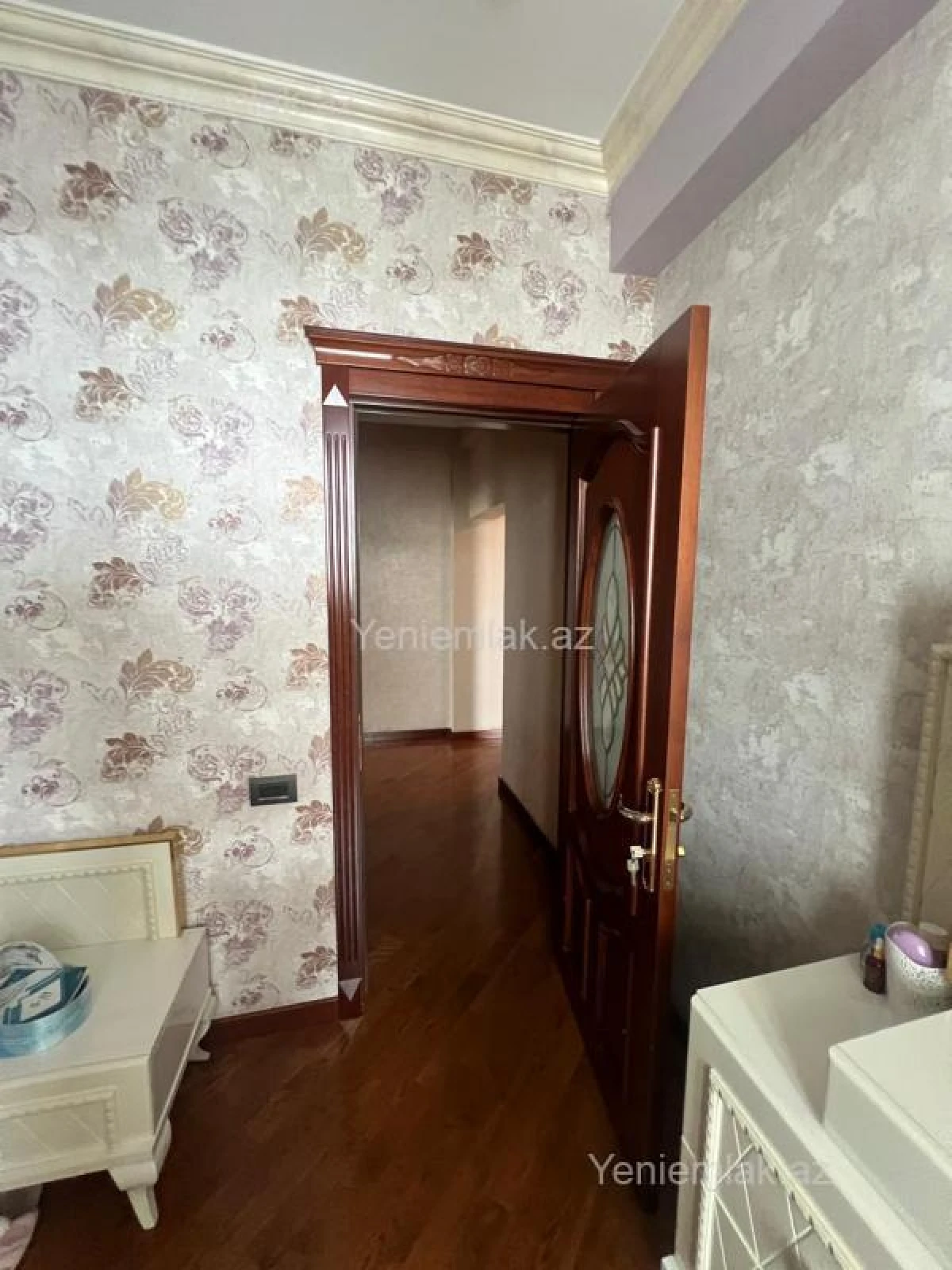 Satılır 3 otaqlı yeni tikili 160 m²