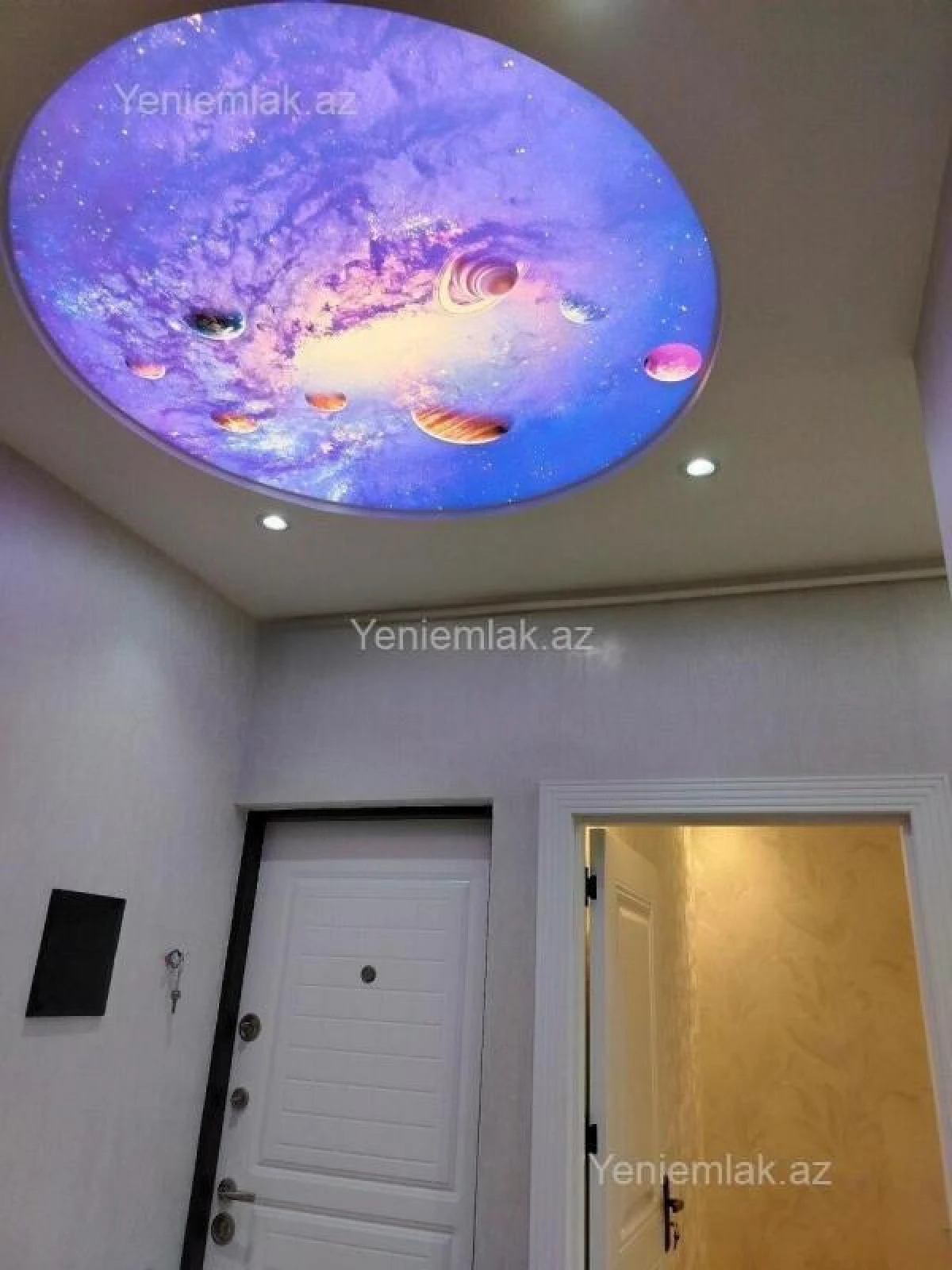 Satılır 2 otaqlı köhnə tikili 65 m²