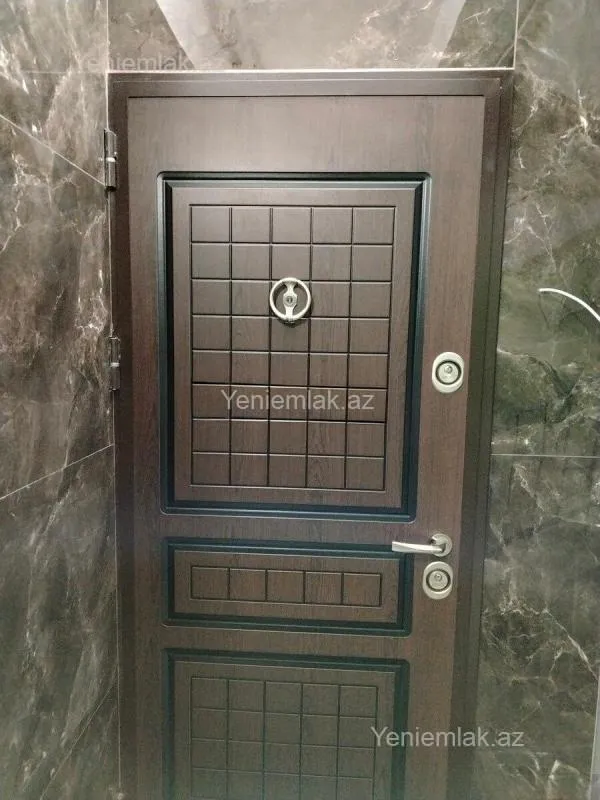 Satılır 2 otaqlı köhnə tikili 65 m²