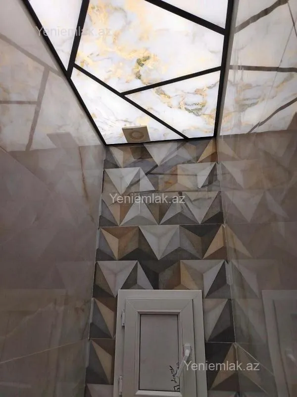 Satılır 2 otaqlı köhnə tikili 65 m²