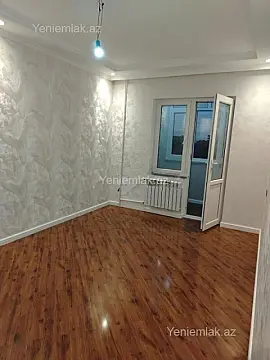 Satılır 2 otaqlı köhnə tikili 65 m²
