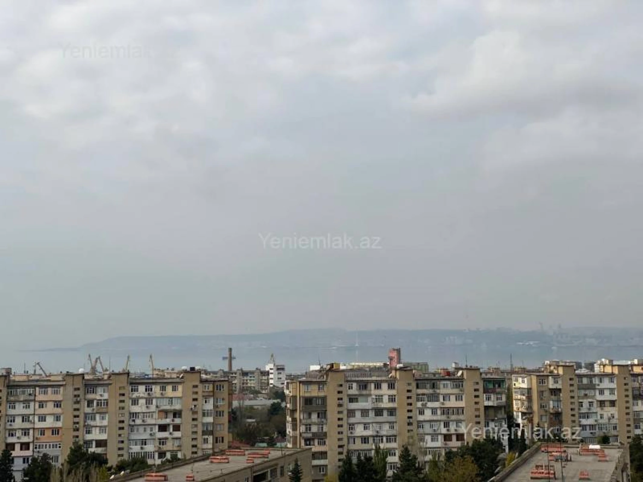 Satılır 3 otaqlı yeni tikili 85 m²