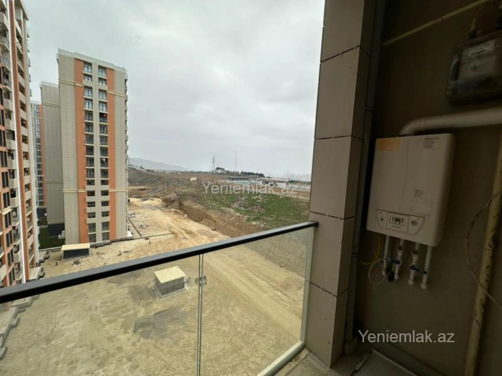 Satılır 3 otaqlı yeni tikili 82.03 m²