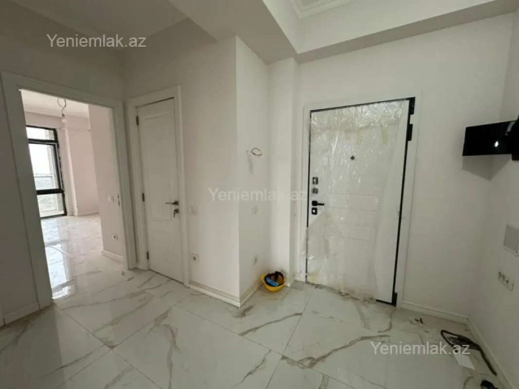 Satılır 3 otaqlı yeni tikili 82.03 m²